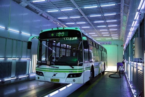 城市公交車(chē)引入紫外線殺菌系統(tǒng)，安全出行有保障！